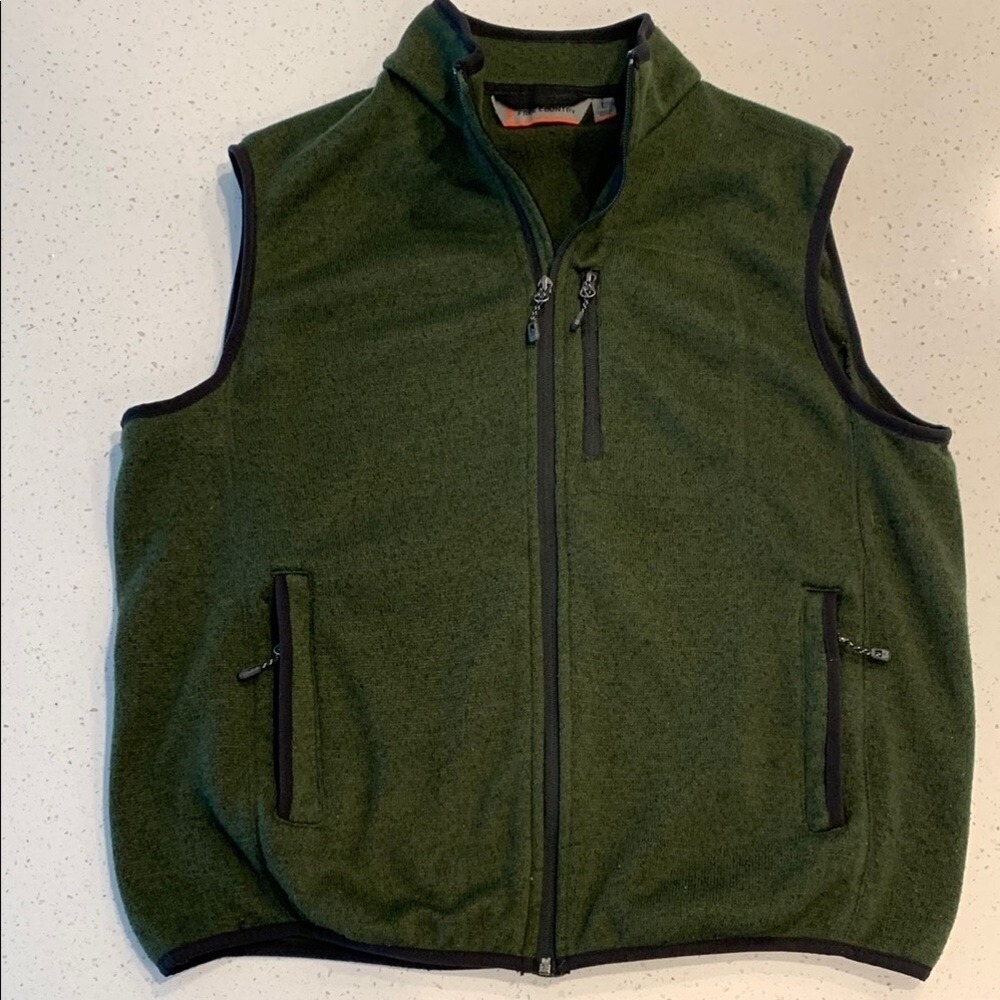 Free Country Men's L Green Zip-Up Vest with Stand-Up Collar Casual Weekend Layer